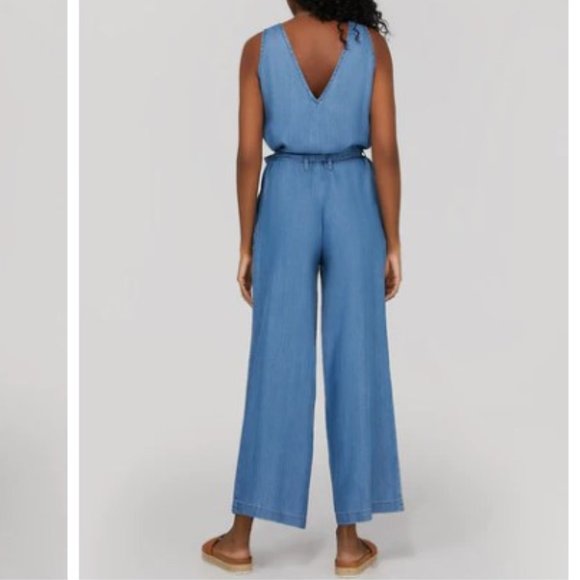 V-Neck Denim Jumpsuit Size Small NWT - Picture 2 of 5